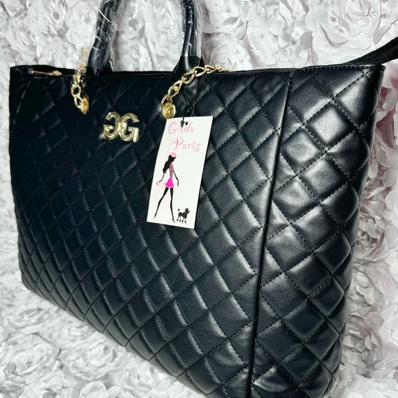 NWT Gilda Paris Large Quilted Tote Black Bag "G" Logo Quilted Tote MSRP $199 - Picture 3 of 10